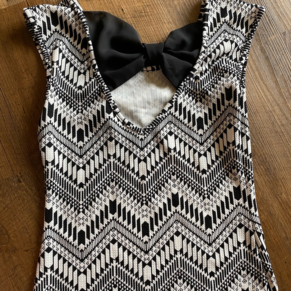 Tribal tank top white/black